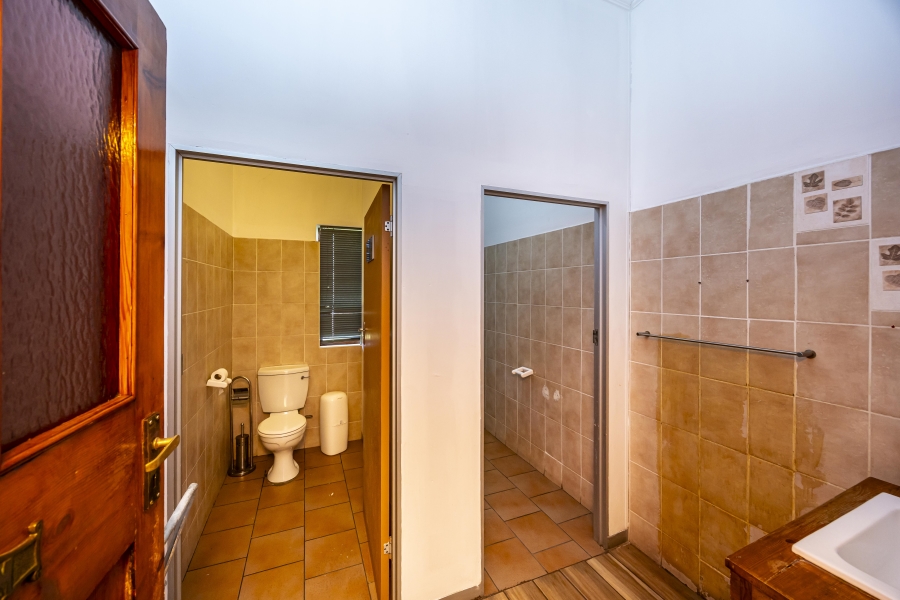 8 Bedroom Property for Sale in Vincent Eastern Cape